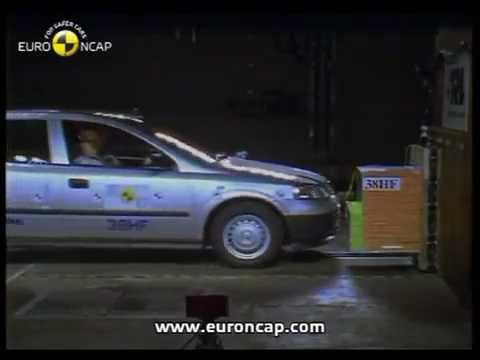 Crash test Opel Astra G 5dr 1999