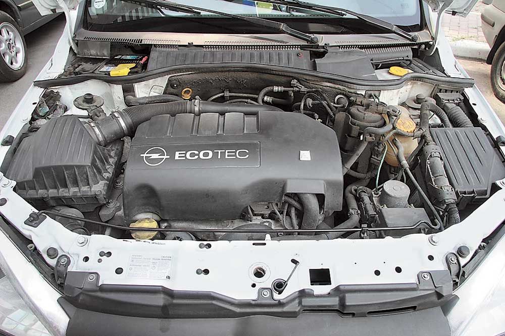  как ходит двигатель опель комбо 1,6