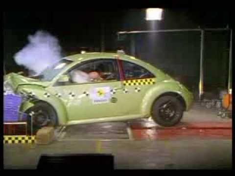 Crash test Volkswagen New Bettle