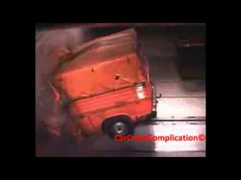 Crash Test - Volkswagen T3